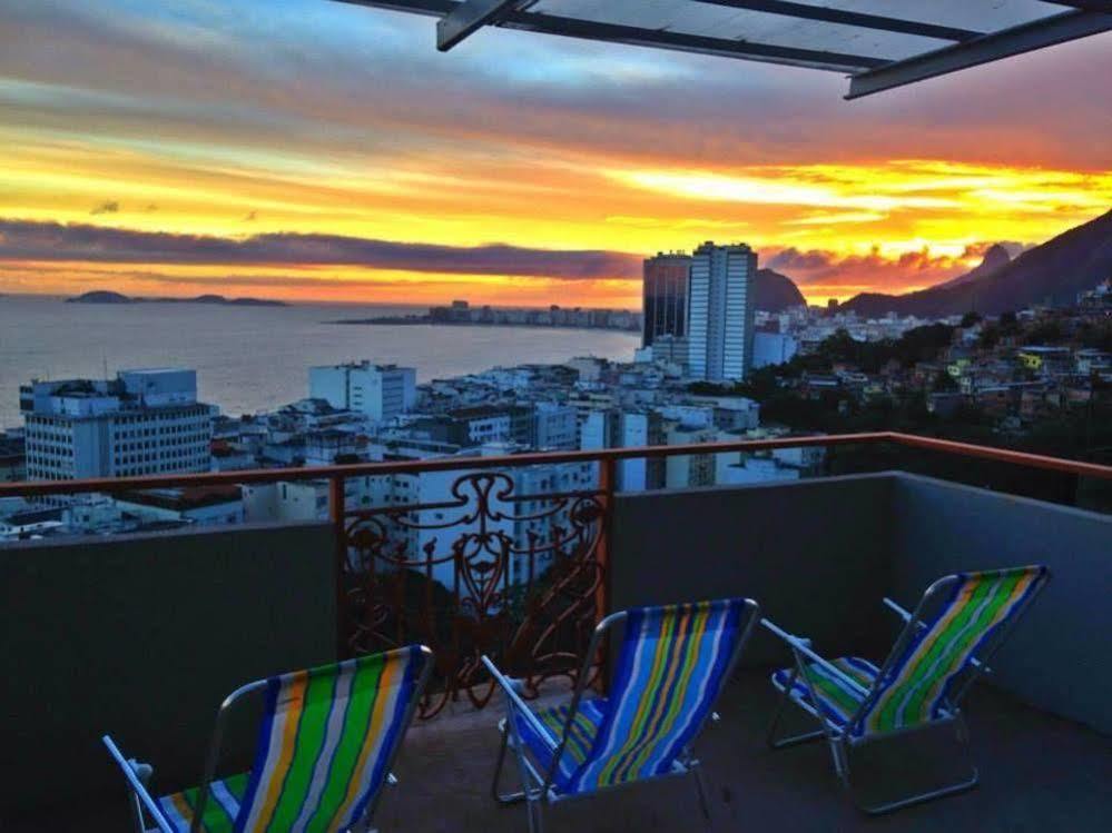 Abraco Carioca Favela Hostel Rio de Janeiro Exterior photo